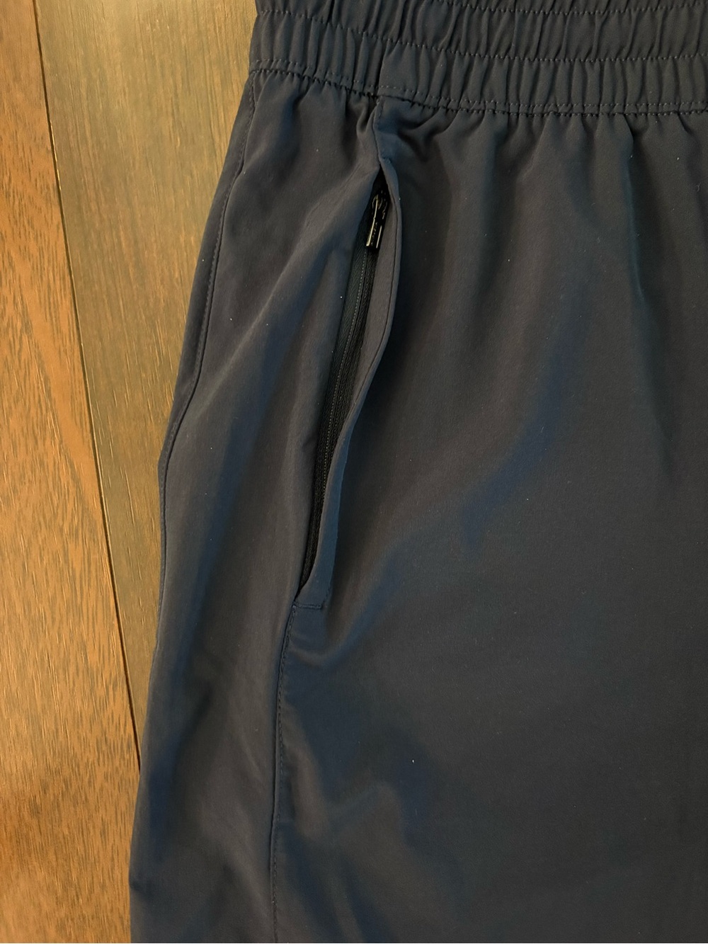 Athleta Women's Navy Cropped Drawstring Pants - Picture 4 of 6